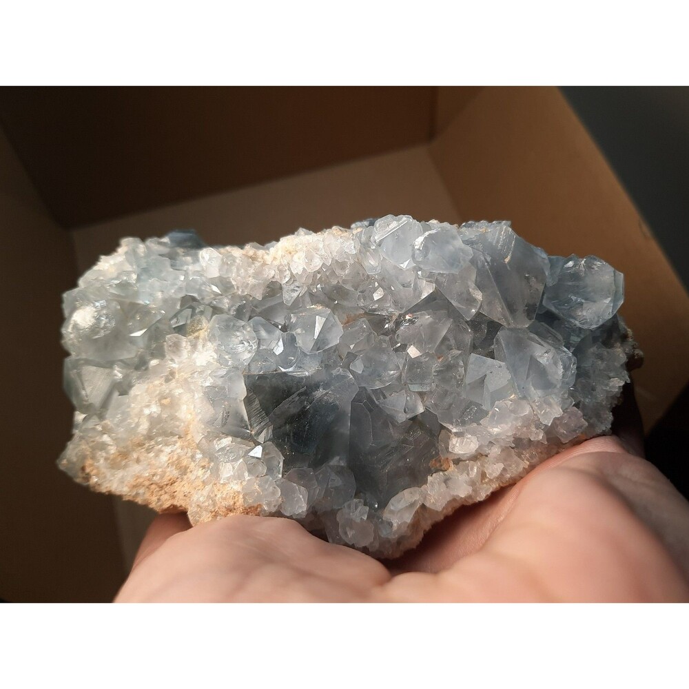Natural Crystal Geode Rocks Collection Box - Picture 4 of 8